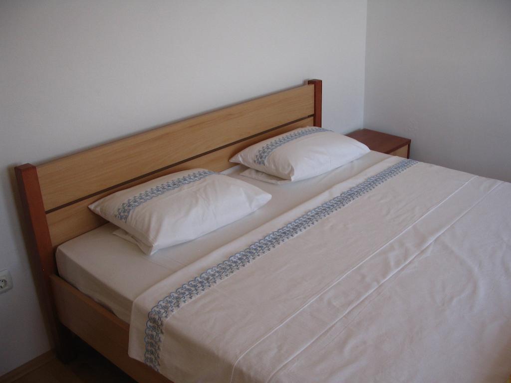 Apartments Rosa Preko Chambre photo